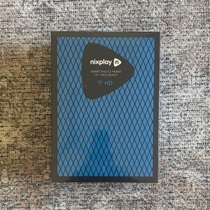Nixplay Smart Photo Frame 10.1-Inch Black